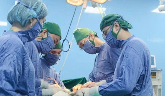 Cấp cứu thành công ca vỡ ung thư nhầy ruột thừa hiếm gặp