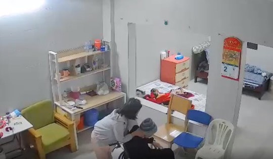 Vụ nữ giúp việc hành hạ cụ bà: ‘Hành vi đối xử tàn nhẫn, có thể bị xử lý hình sự’