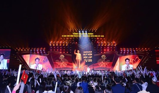 Đưa Nghị quyết thành hành động: Phát triển công nghiệp văn hóa gắn với tăng trưởng bền vững