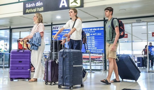 Cập nhật tình hình đặt chỗ máy bay dịp Tết 2026: Có chặng đã đạt 100%