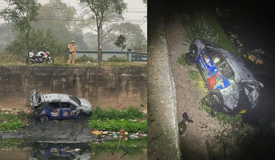 Ô tô lao xuống sông Nhuệ lúc gần 2h sáng, tài xế may mắn thoát nạn