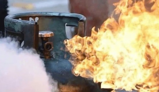 Cha tử vong, con bị thương nghi do nổ bình gas