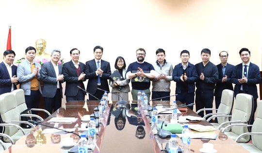 Thứ trưởng Thường trực Vũ Mạnh Hà tiếp Trưởng khu vực Tây Thái Bình Dương của Tổ chức Phòng, chống mù lòa Quốc tế