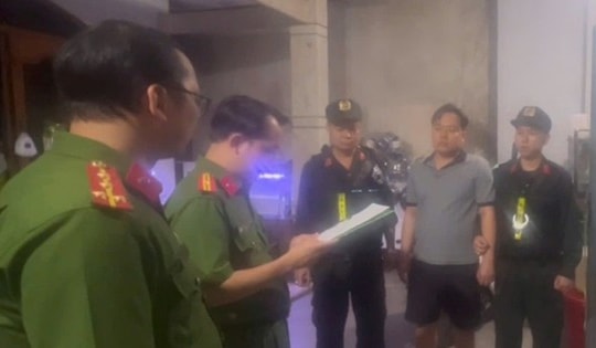 Bắt nhóm cho vay nặng lãi dưới mác ‘quỹ đầu tư, tư vấn tài chính’ với lãi suất lên tới 1095%/năm