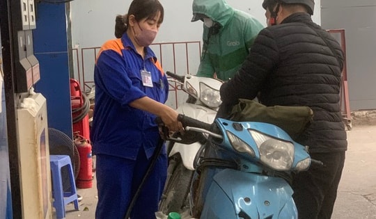 Giá xăng dầu có thể tiếp tục tăng trong kỳ điều hành ngày mai 5/2