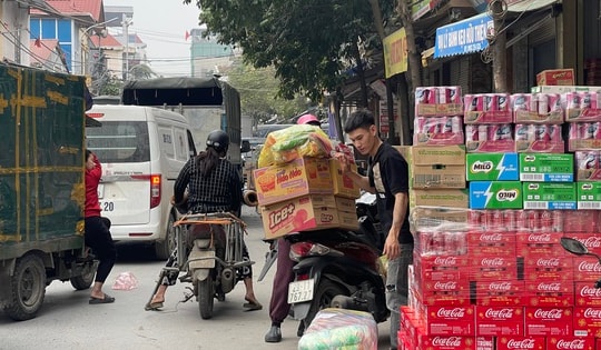 'Thủ phủ' bánh kẹo La Phù ngày giáp Tết