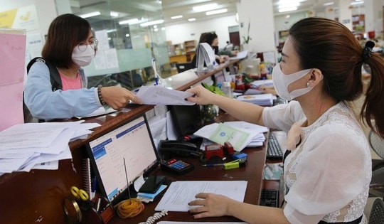 Thành tích để xét nâng lương trước hạn được tính từ ngày nào?