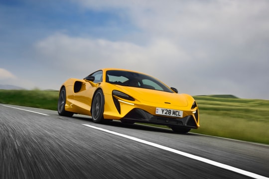 McLaren điều chỉnh giá bán siêu xe Artura tại Việt Nam
