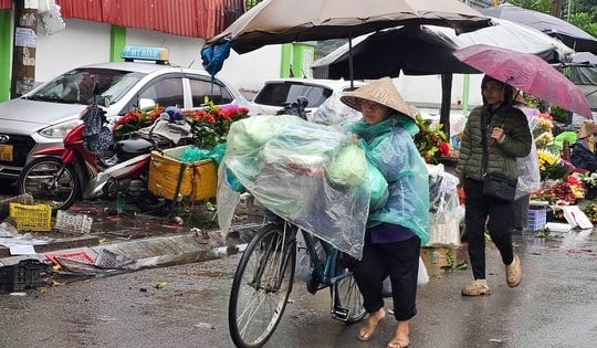 Miền Bắc chuyển mưa rét do không khí lạnh tràn về