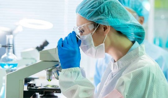 9 trường đại học y dược Việt Nam có nhiều công bố quốc tế nhất năm 2025