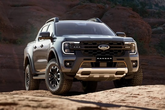 Bảng giá xe Ford Ranger mới nhất tháng 2/2026