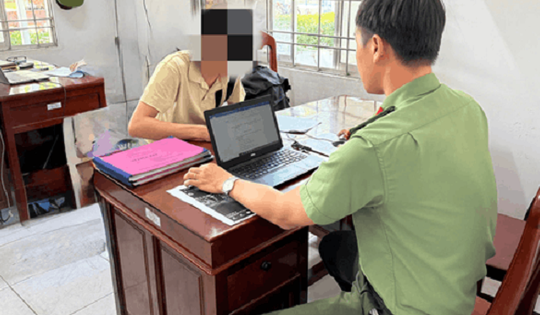 Công an làm việc với người đàn ông có bình luận xúc phạm trên TikTok