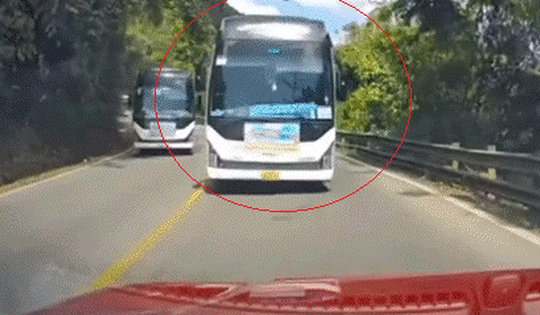 Xử phạt 2 tài xế vượt ẩu từ camera hành trình người dân