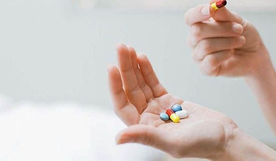 Điều gì sẽ xảy ra nếu bạn uống gấp đôi liều thuốc làm loãng máu?