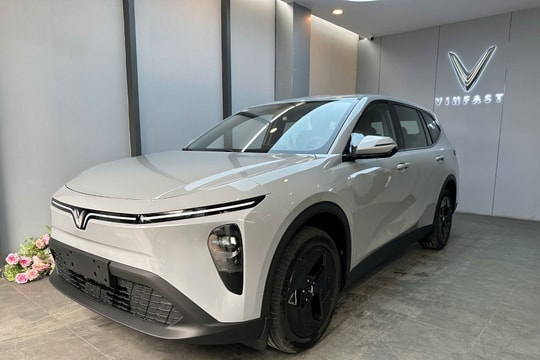 Hạn 'chốt' VinFast VF MPV 7 với hơn 60 triệu đồng ưu đãi trước Tết Nguyên đán