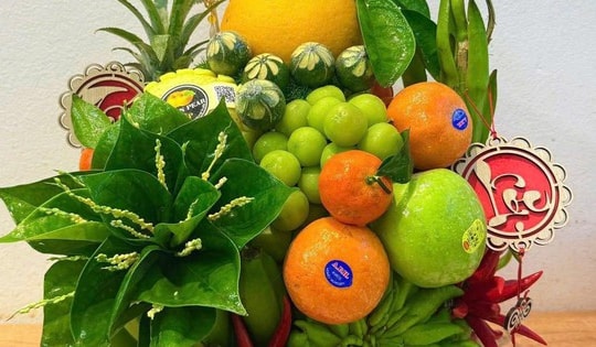 Mâm ngũ quả online 'cháy đơn' những ngày cuối năm