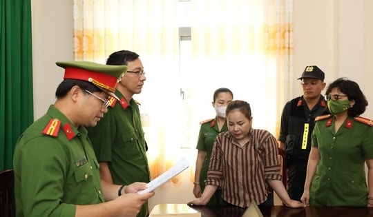 Khởi tố, bắt tạm giam 2 tiểu thương bán thịt nhiễm dịch tả lợn châu Phi