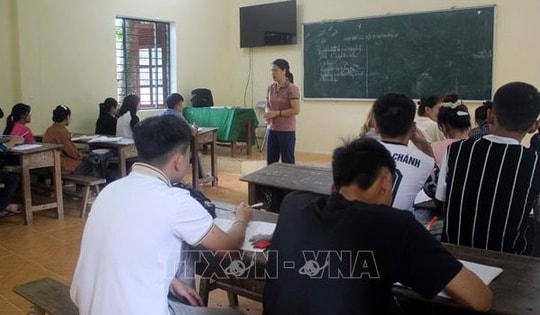 Lần đầu có quy định riêng về chế độ làm việc cho giáo viên giáo dục thường xuyên