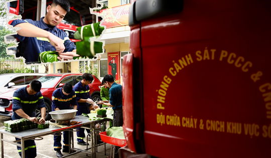 Tết xa nhà của lính cứu hỏa: Chỉ mong được... 'thất nghiệp'