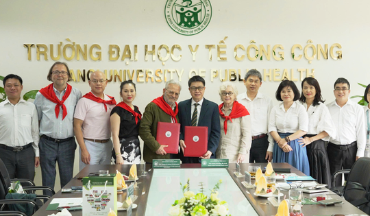Hành trình 25 năm phát triển của Trường Đại học Y tế công cộng và ngành Y tế công cộng tại Việt Nam