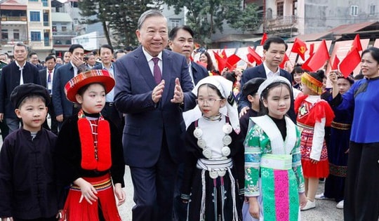 Nghị quyết Đại hội XIV: Nhân dân là chủ thể, là trung tâm của công cuộc đổi mới