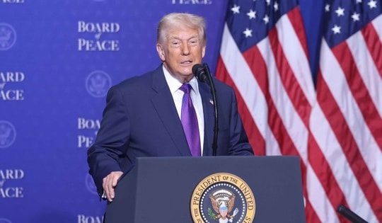 Tổng thống Trump đặt hạn chót cho thỏa thuận với Iran ở lễ khai mạc Hội đồng Hòa bình về Gaza