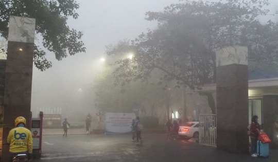 Không khí lạnh yếu gây mưa phùn cho miền Bắc ngày làm việc đầu năm