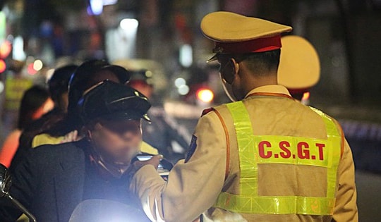 Hơn 2.100 tài xế vi phạm nồng độ cồn trong ngày đầu đi làm sau Tết