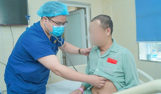 Người đàn ông 47 tuổi ngừng tim, mất gần 1 giờ được cứu sống: Hồi chuông cảnh báo bệnh tim mạch âm thầm