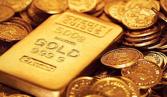 Giá vàng thế giới 25/2 giảm do hoạt động chốt lời