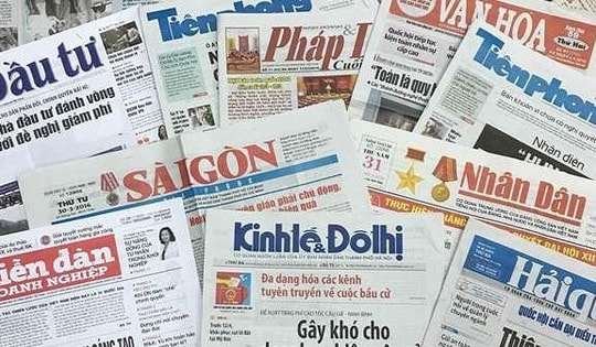 Sửa đổi, bãi bỏ hoặc ban hành các văn bản mới phù hợp với Luật Báo chí