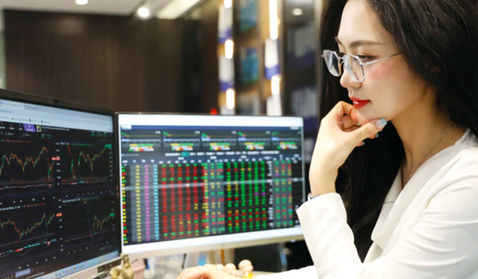 Xu hướng chứng khoán 26/2 tận dụng nhịp chỉnh để mua cổ phiếu