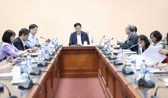 Khẩn trương hoàn thiện văn bản quy phạm pháp luật hướng dẫn triển khai Luật Dân số