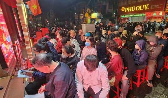 Ngày vía Thần Tài 2026: Vàng 'siêu nhỏ' hút khách