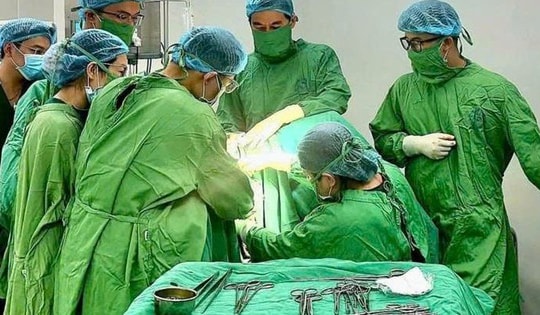 Thầy thuốc trong thời đại thông tin mở: Vững bản lĩnh để gìn giữ niềm tin