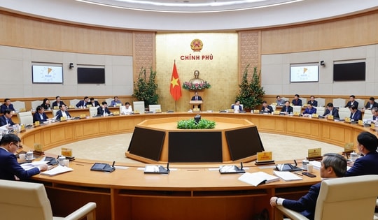 Thủ tướng: Thể chế phải đi trước, dẫn đường, nhằm tháo gỡ các điểm nghẽn