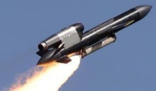 Ukraine tung đòn tầm xa xuyên thủng nhà máy sản xuất tên lửa Iskander Nga