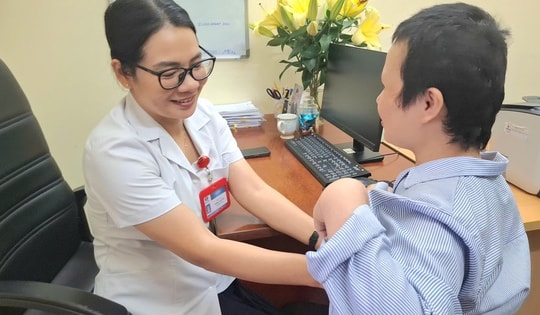 Người giữ lửa hy vọng cho phụ nữ ‘mang án’ ung thư