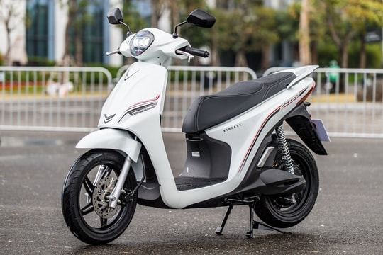 Xe máy điện giá dưới 40 triệu đồng phù hợp cho di chuyển trong đô thị