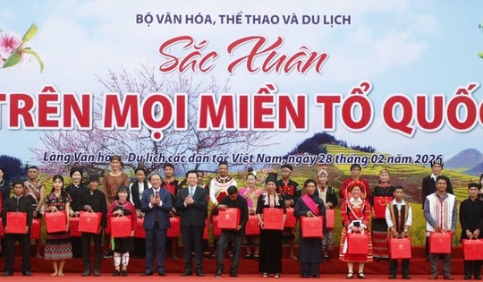 Phó Thủ tướng Mai Văn Chính dự Ngày hội "Sắc Xuân trên mọi miền Tổ quốc" 2026