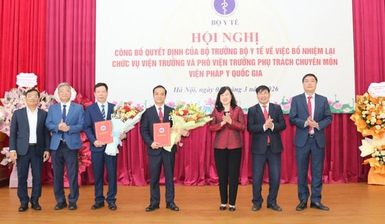 Bộ trưởng Đào Hồng Lan trao quyết định bổ nhiệm lại Viện trưởng, Phó Viện trưởng Viện Pháp y Quốc gia