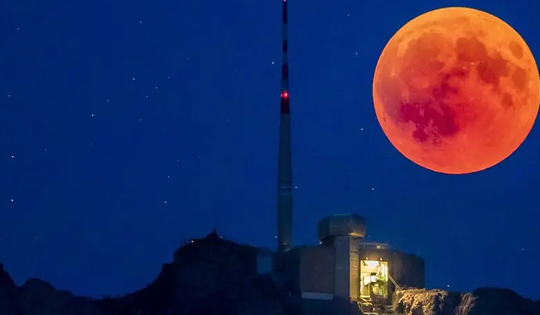 Nơi nào ở Việt Nam ngắm Trăng máu đẹp nhất?