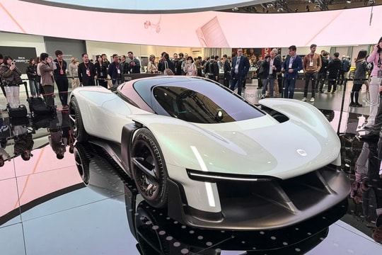 Cận cảnh siêu xe điện 'hoang dã' của Xiaomi tại MWC 2026