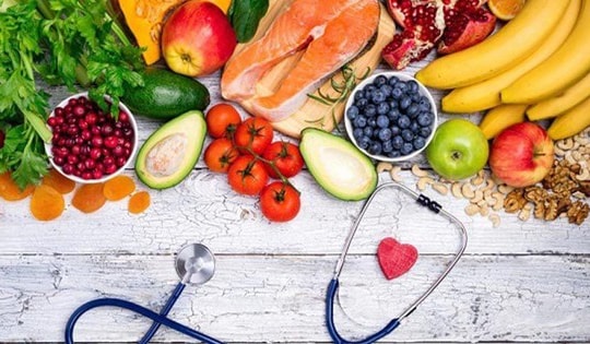 Uống 2 - 3 tách cà phê hoặc trà mỗi ngày có thể giảm nguy cơ đột quỵ và bệnh tim