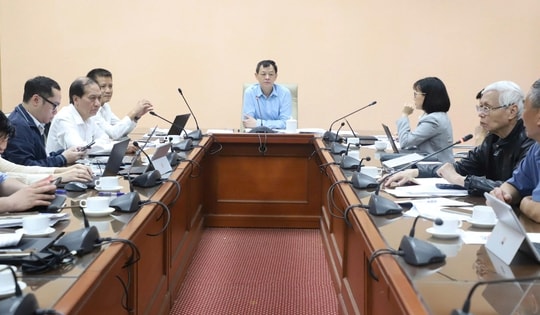 Cẩn trọng trong đăng ký lưu hành để đảm bảo chất lượng thuốc phục vụ chữa bệnh, cứu người