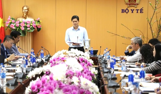 Truyền thông y tế phải luôn đi trước, xử lý vấn đề nhanh, trúng, đúng