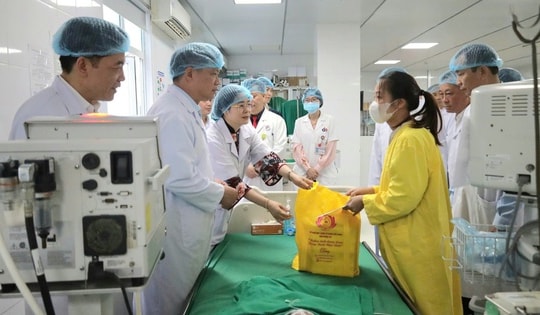 Ứng cử viên ngành y nêu giải pháp nâng cao chất lượng chăm sóc sức khỏe nhân dân