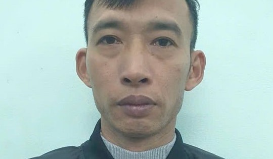 Khởi tố quản lý quán karaoke hành hung người phụ nữ đi tập thể dục