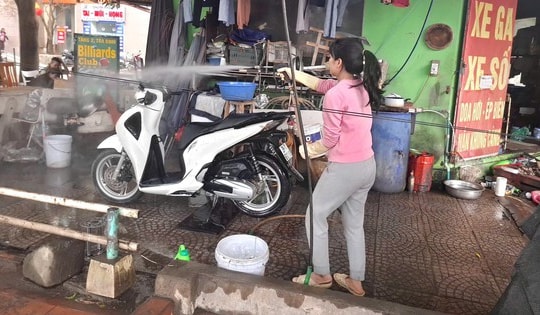 Khi phụ nữ dấn thân vào 'địa hạt' của nam giới