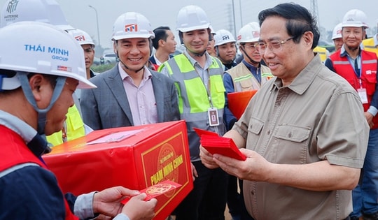 Thủ tướng thúc tiến độ 'siêu dự án' sân bay Gia Bình